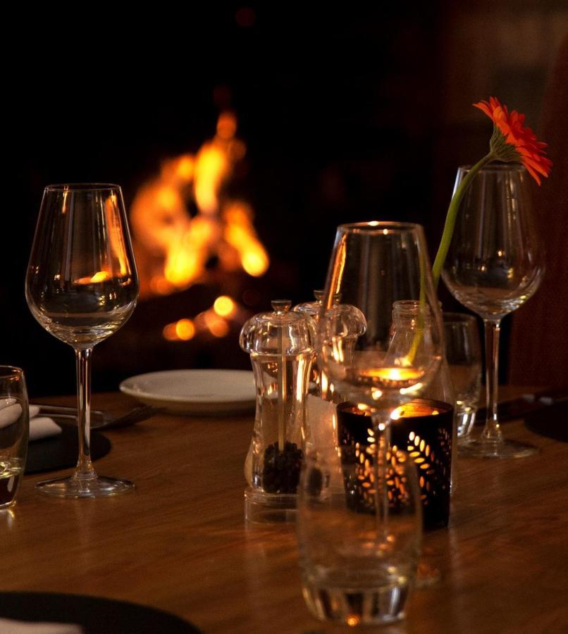 Three Salmons Hotel 우스크 외부 사진