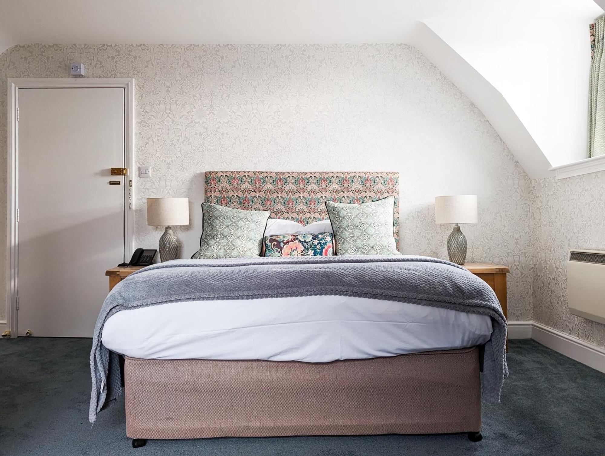 Three Salmons Hotel 우스크 외부 사진