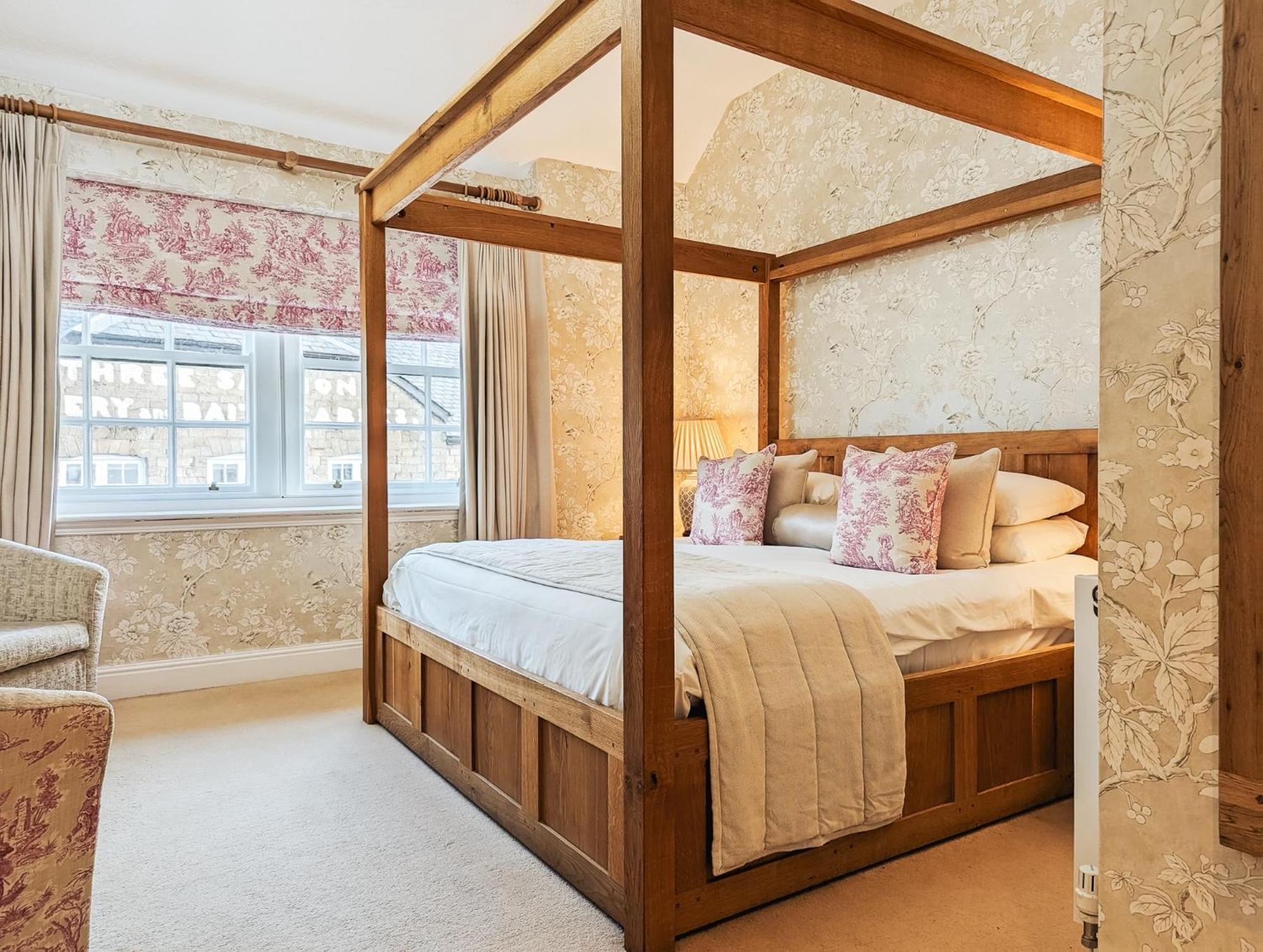 Three Salmons Hotel 우스크 외부 사진