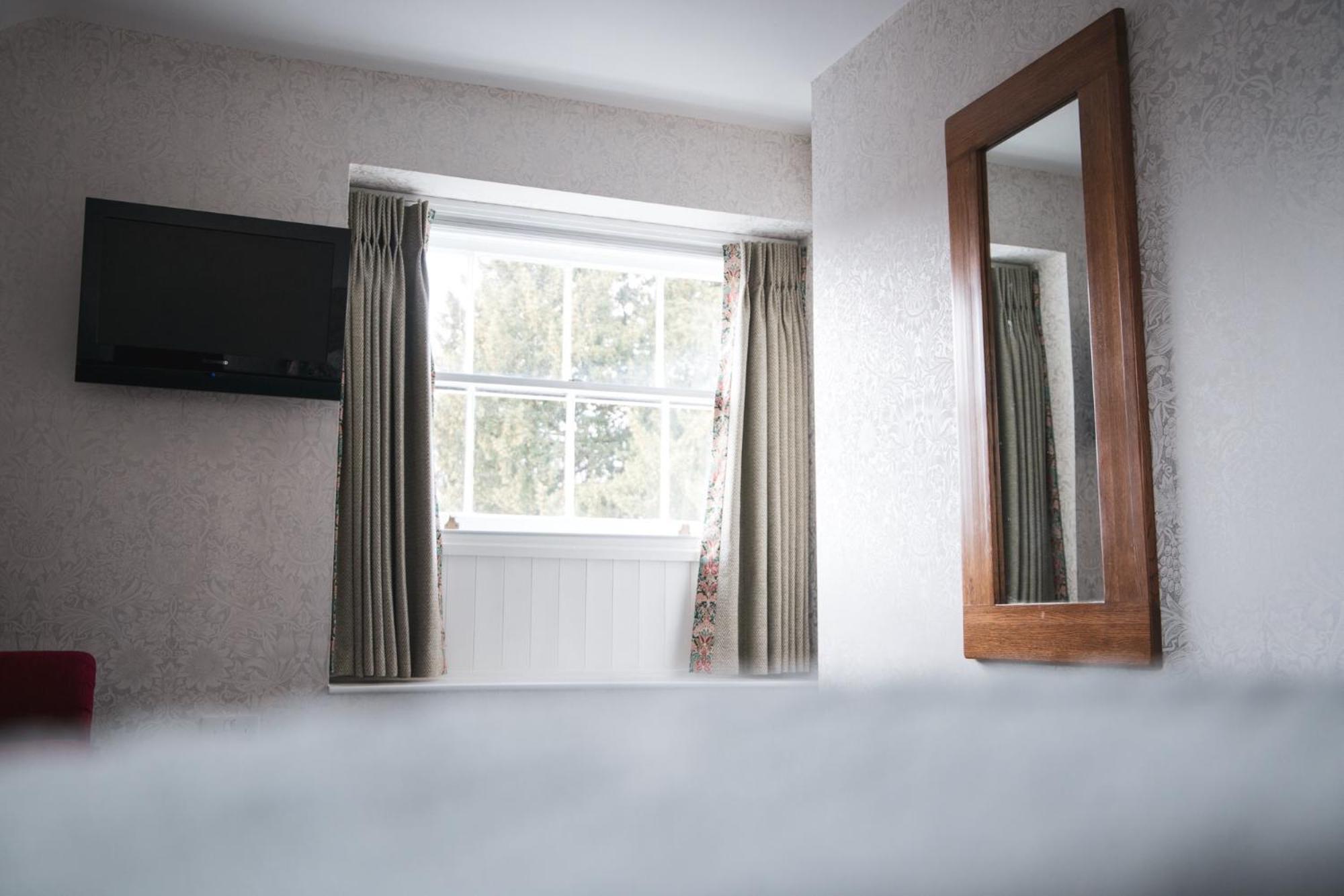 Three Salmons Hotel 우스크 외부 사진