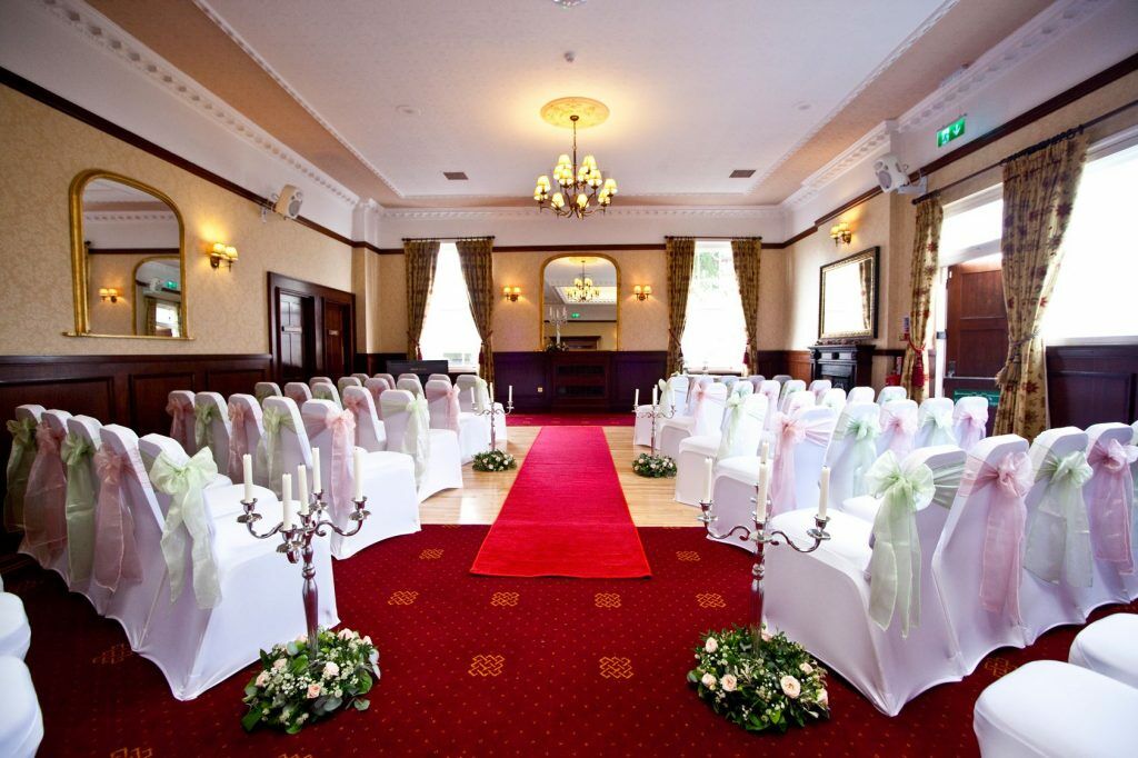 Three Salmons Hotel 우스크 외부 사진