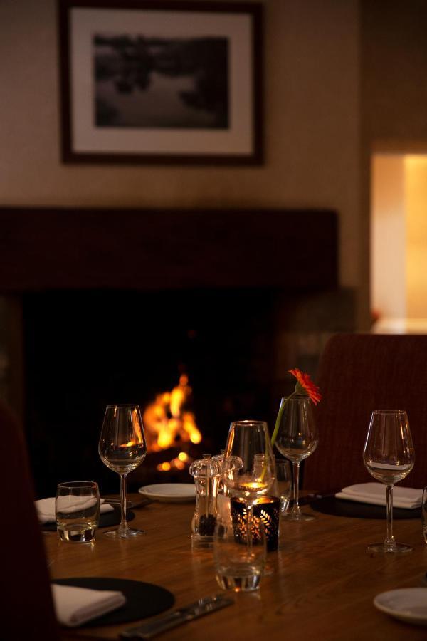 Three Salmons Hotel 우스크 외부 사진