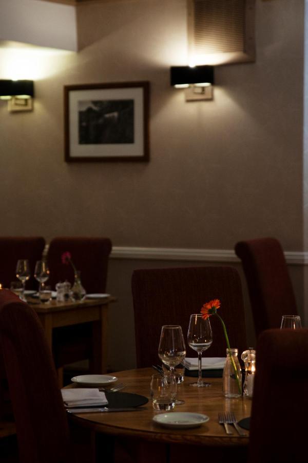 Three Salmons Hotel 우스크 외부 사진